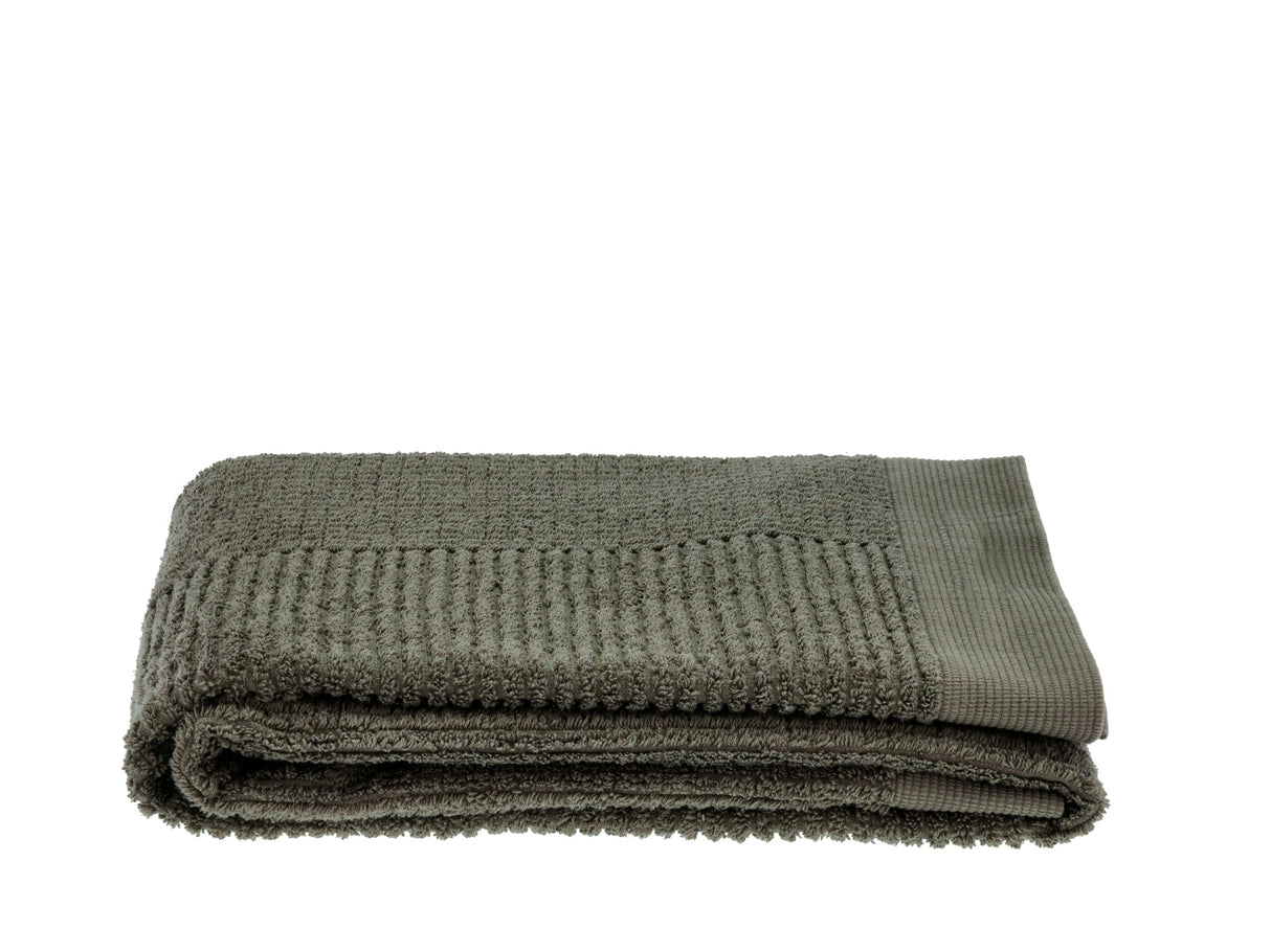 Bath towel Classic Olive green